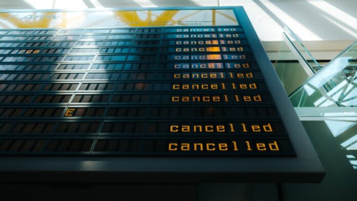 Μαζικές ακυρώσεις πτήσεων στη Γερμανία: Το Υπουργείο Καταναλωτών προειδοποιεί τους αερομεταφορείς