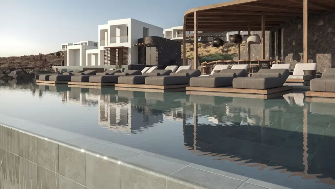 magna resort Santorini