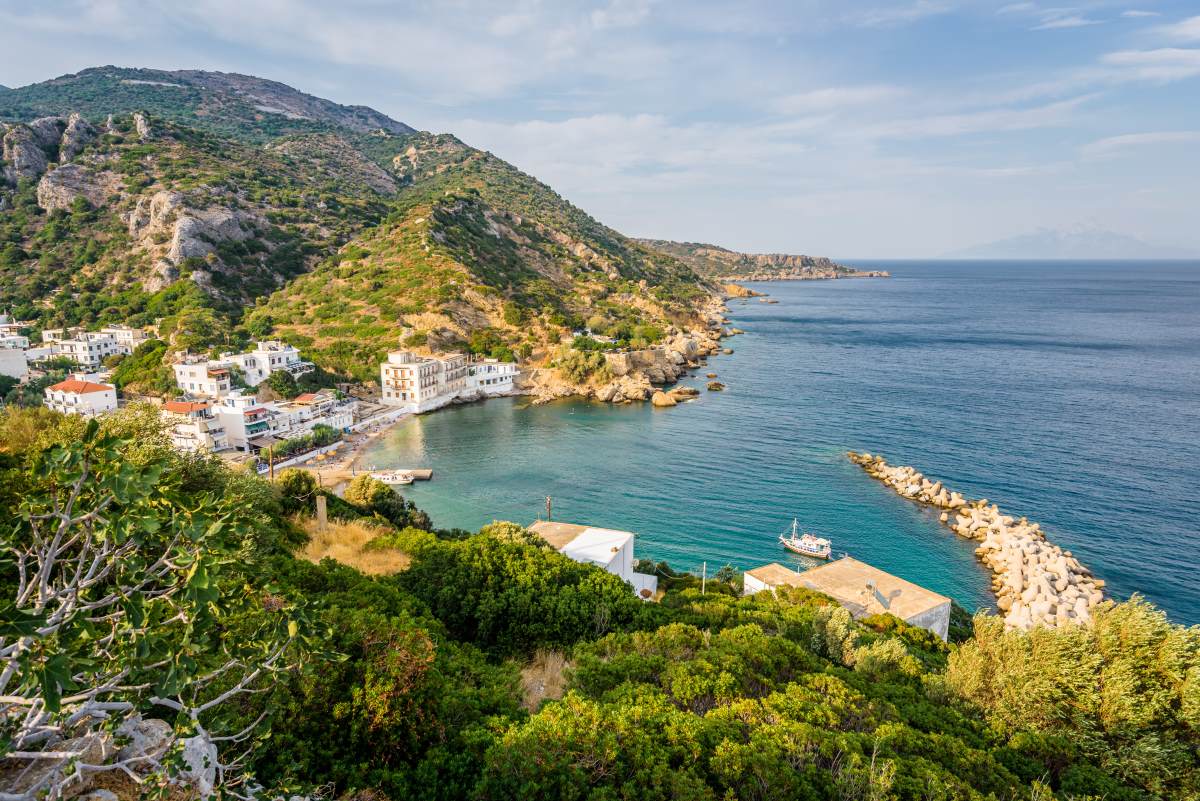 https://www.travelstyle.gr/wp-content/uploads/2022/08/Ikaria-Therma.jpg