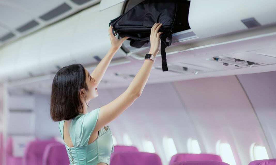 shutterstock-hand luggage