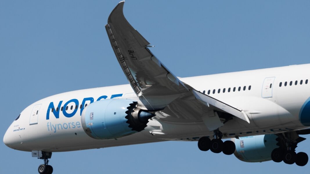 shutterstock-Boeing 787 Dreamliner- Norse