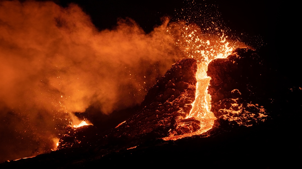 Νέα έκρηξη του ηφαιστείου στην Ισλανδία: Ταξιδιωτικές συμβουλές και ενημέρωση