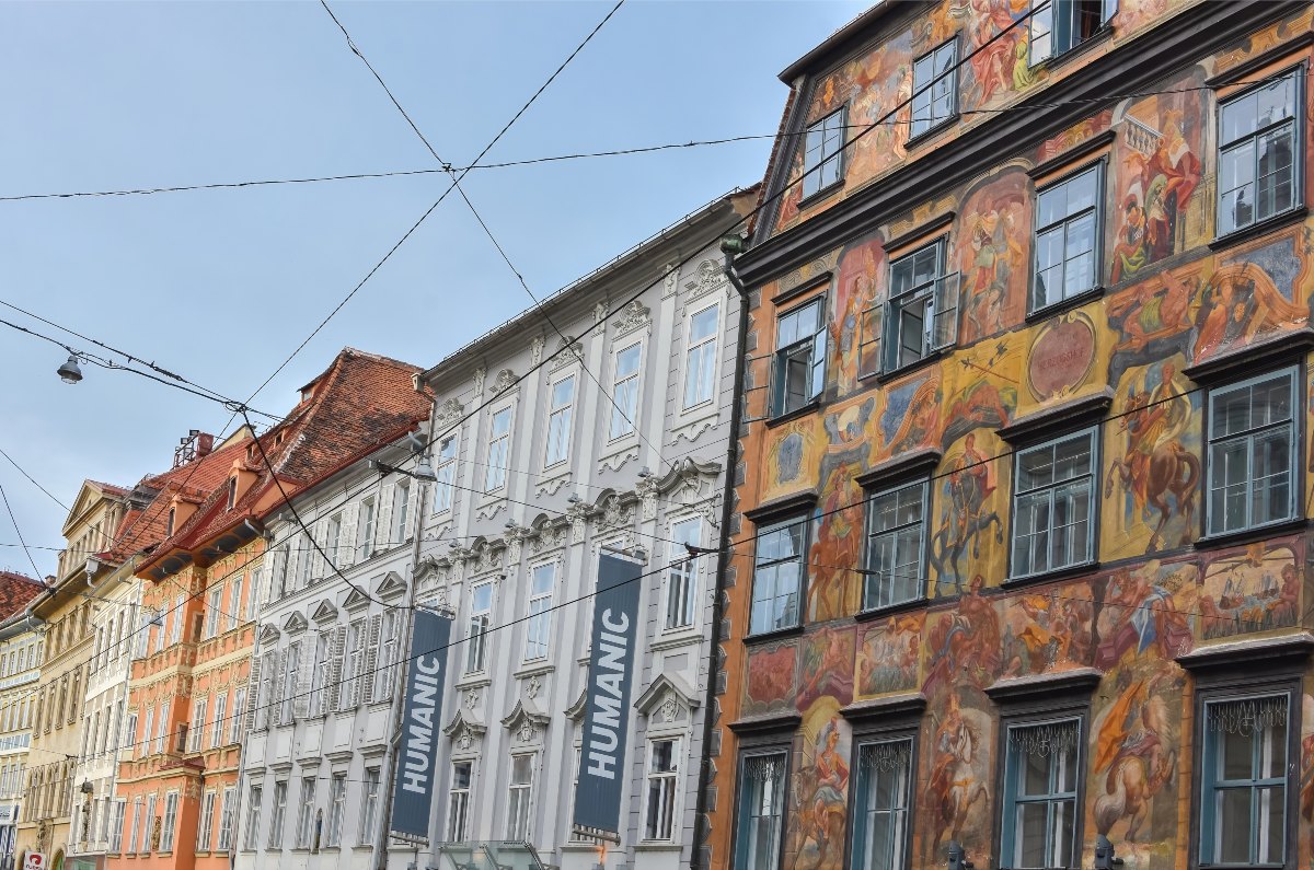 Η πρόσοψη του Gemaltes Haus σο δρόμο Herrengasse, Γκρατς