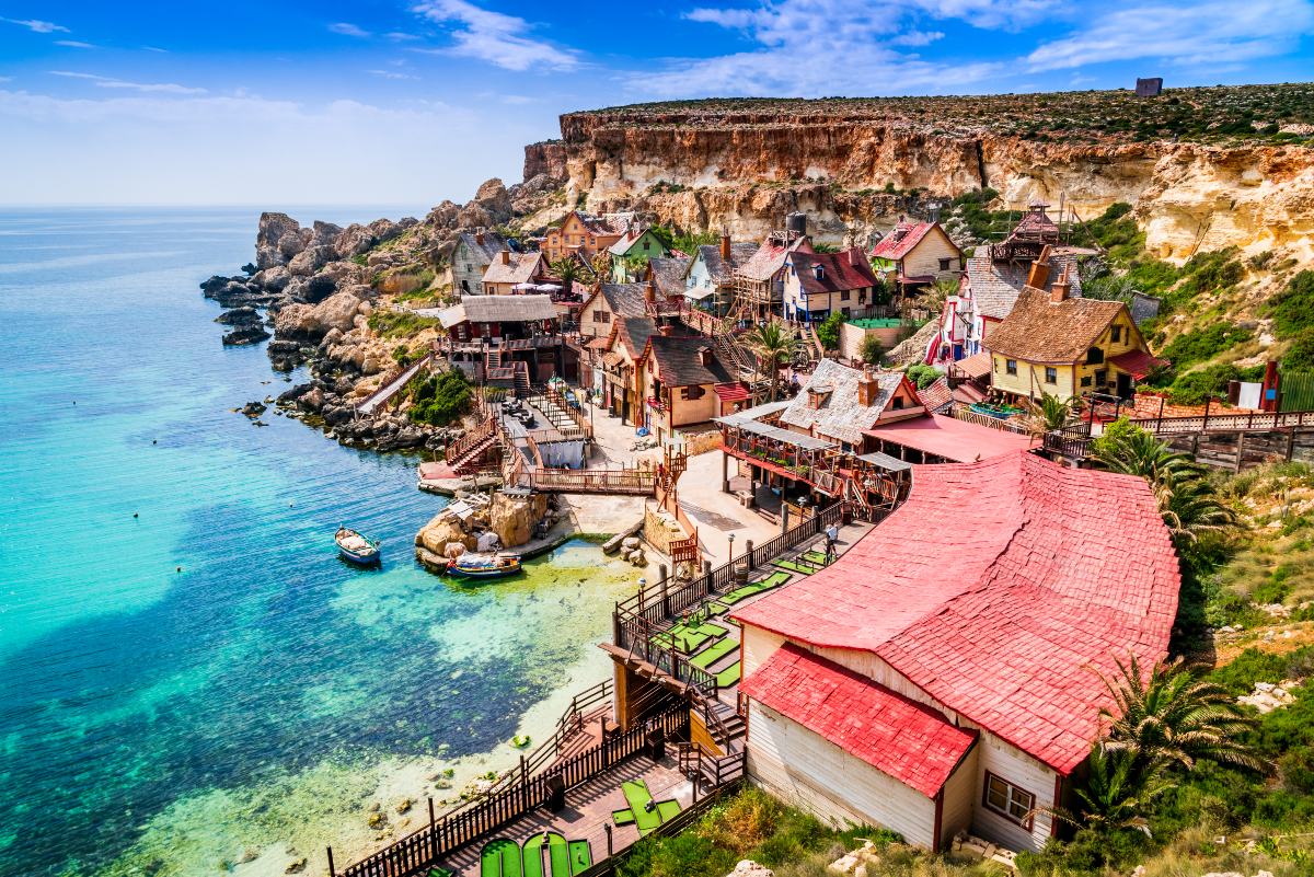 Το διάσημο χωριό  Mellieha and bay Μάλτα