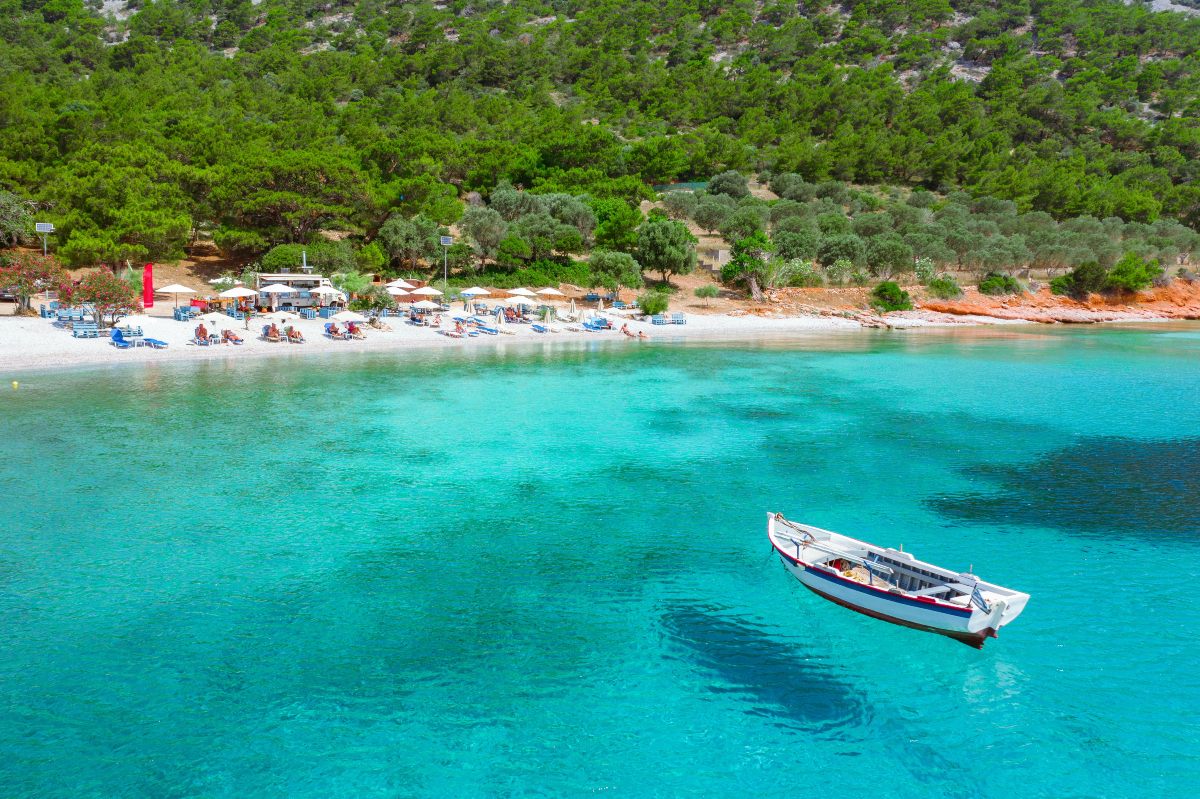 Η εκπληκτική παραλία του Μουρτιά - Σάμος