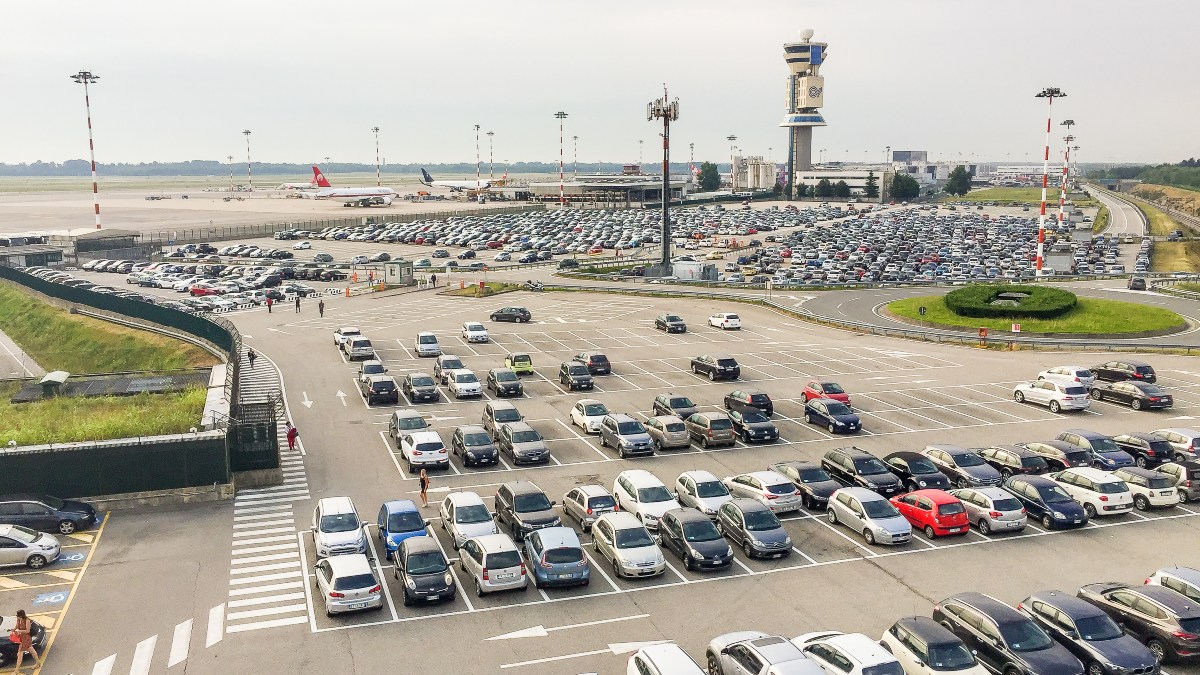 Parking αεροδρομίου