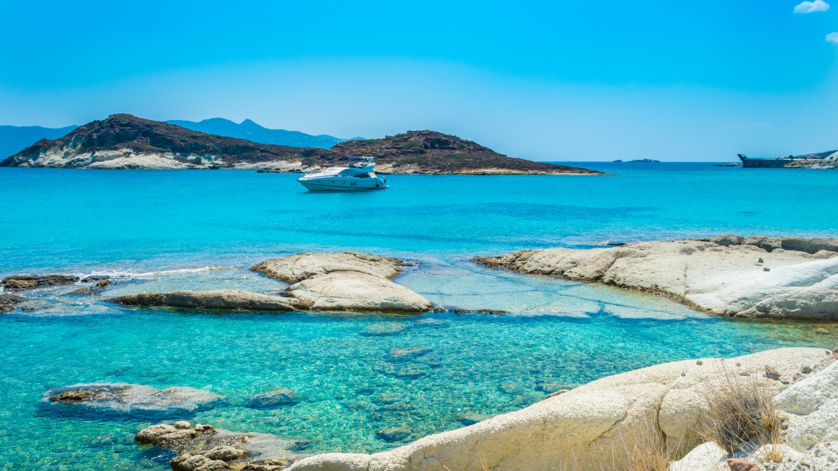 Αυτή είναι είναι η καθαρότερη παραλία στον κόσμο και είναι ελληνική!