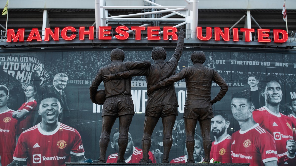 Μπροστινή άποψη του Old Trafford