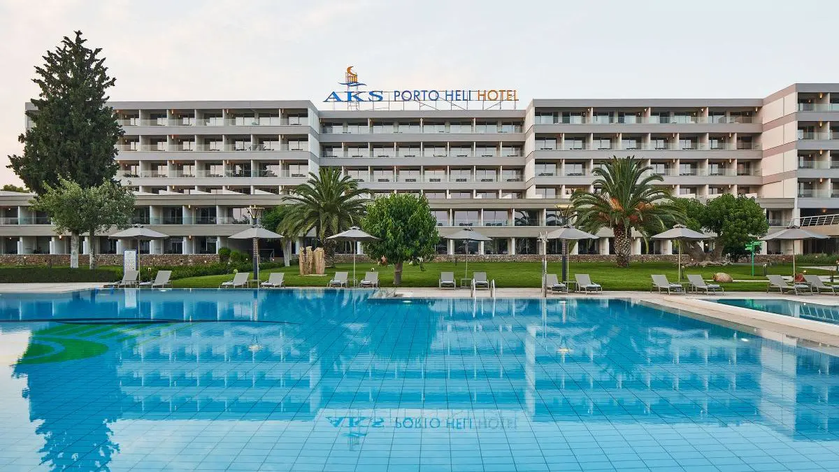 AKS Πόρτο Χέλι