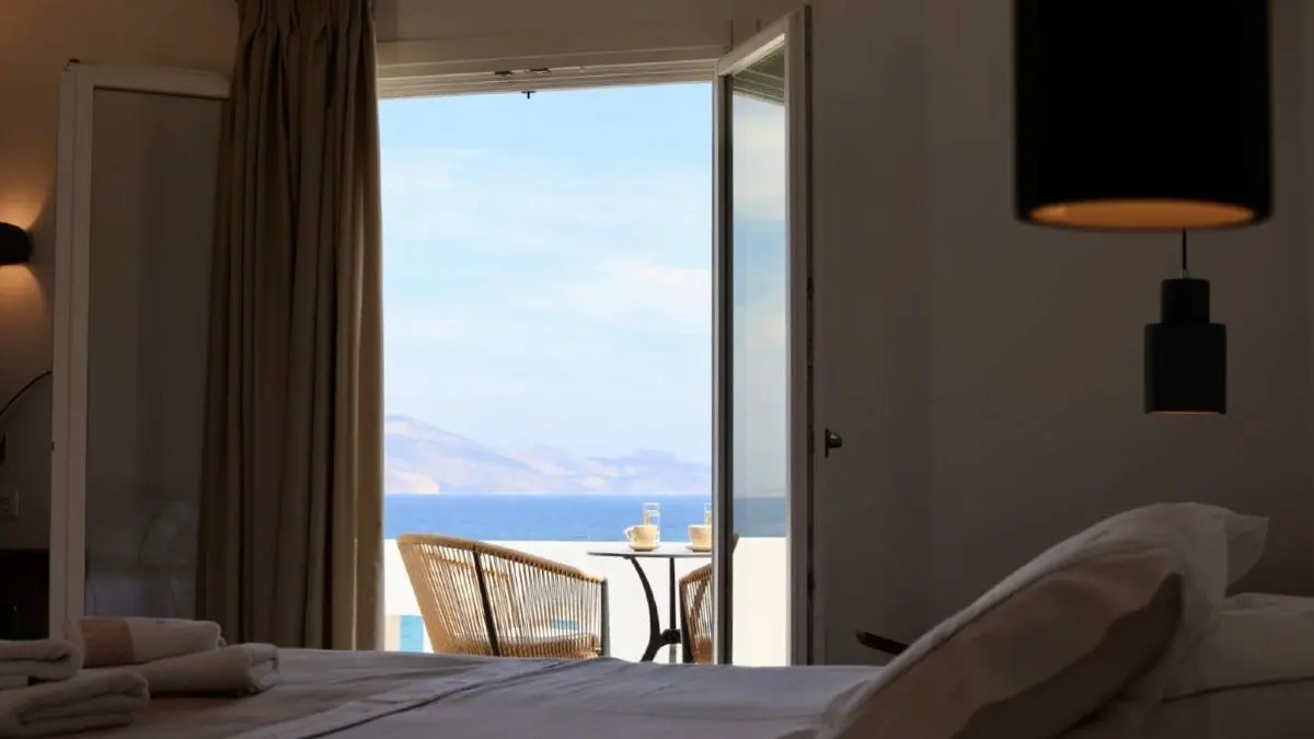 Lioliou Beach Hotel: Ένα κρυμμένο «διαμαντάκι» στην καρδιά του Αιγαίου, στην πανέμορφη Σχοινούσα