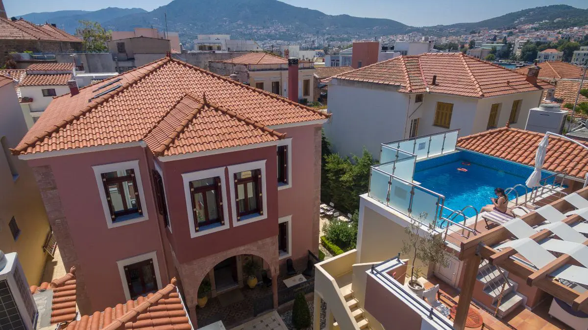 Ένα ιστορικό αρχοντικό φιλοξενεί το πιο κομψό ξενοδοχείο της Λέσβου