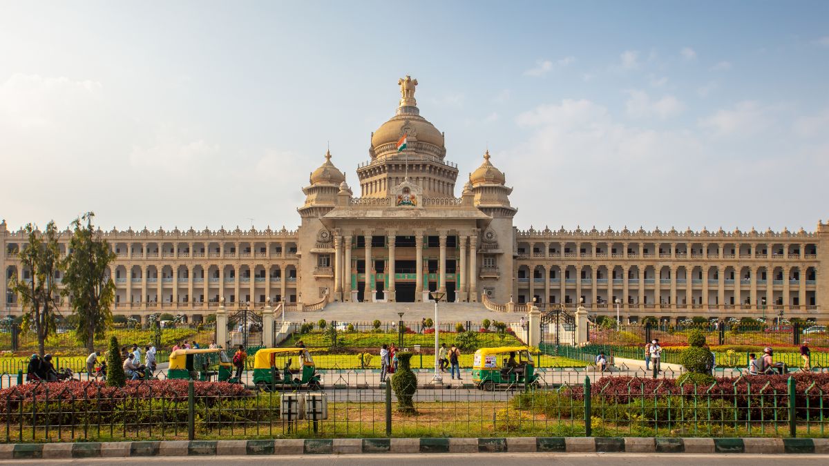 Vidhan Soudha in the city of Bangalore-India-sh Vidhan Soudha in the city of Bangalore, Ινδία