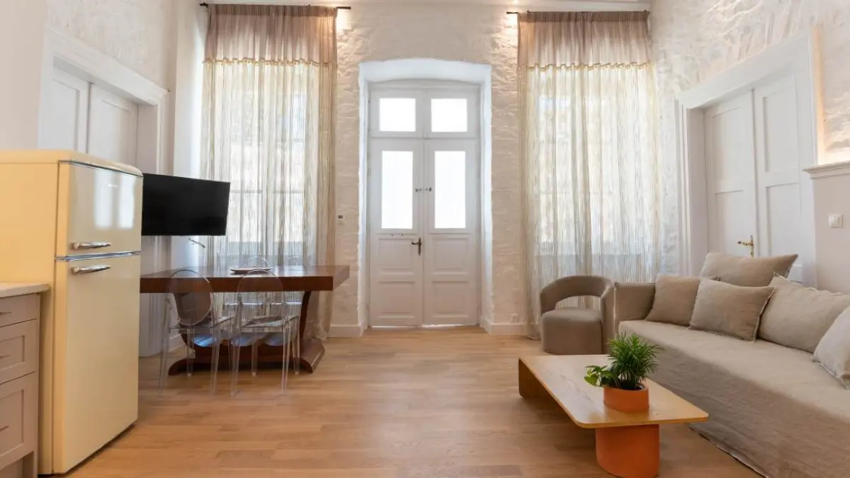 villa-giovanni-main.jpg Syra di Giovanni
