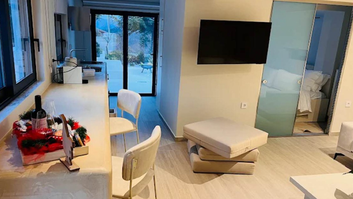 Upupa Mountain Escape: Η ορεινή πολυτέλεια που αναδεικνύει τη μαγεία της Παύλιανης