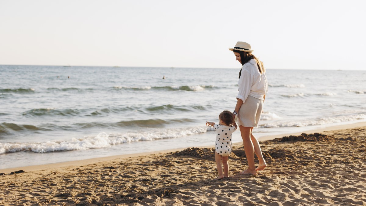 Κοινωνικός Τουρισμός 2026: Πότε ανοίγουν οι αιτήσεις για τα 300.000 vouchers – Ποιοι παίρνουν έως 12 δωρεάν διανυκτερεύσεις