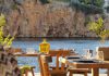 Skala by the Lake: Aνακάλυψε το πιο ατμοσφαιρικό dining spot στον Άγιο Νικόλαο skala by the lake